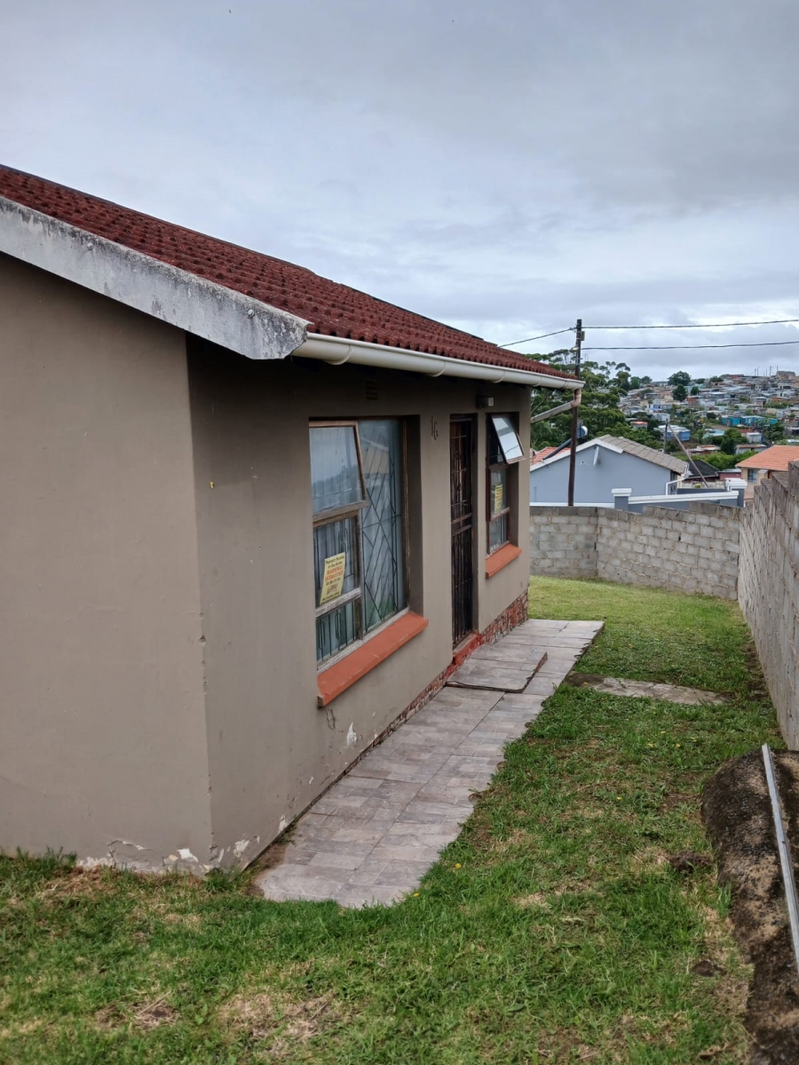 To Let 2 Bedroom Property for Rent in Amalinda North Eastern Cape